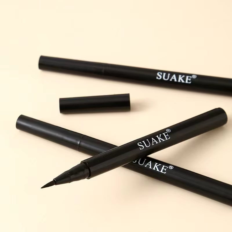 Ivory Aura™ Black waterproof, sweat-proof, and smudge-proof eyeliner creates a natural look and glides on quickly and easily.